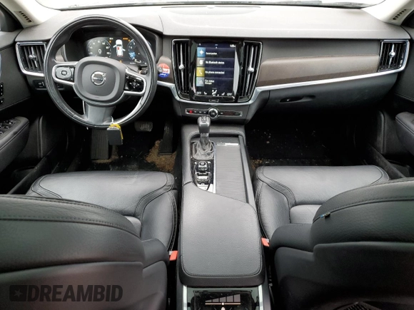 2018 Volvo V90 z VIN YV4102NK3J1018768, wystawiony jako Copart lot #84166884 z przebiegiem 86 811 mil mil oraz Szkoda całkowita • Salvage title. Historia ofert i sprzedaży dostępna na DreamBid. Obrazek 8.