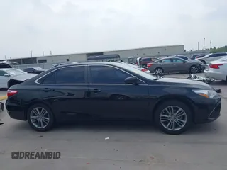 2017 Toyota Camry XLE z VIN 4T1BF1FK7HU365703, wystawiony jako IAAI lot #42300666 z przebiegiem 125 834 mil mil oraz . Historia ofert i sprzedaży dostępna na DreamBid. Obrazek 13.