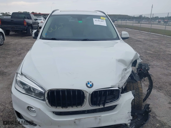 2015 BMW X5 sDrive35i with VIN 5UXKR2C53F0H37625, listed as a IAAI auction lot 41381467 with 110,524 mi miles. Bid and sale history available at carsss.com. Image 11.