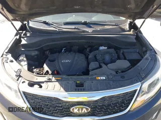 2015 Kia Sorento LX with VIN 5XYKTDA60FG607237, listed as a IAAI auction lot 41690678 with 114,380 mi miles. Bid and sale history available at carsss.com. Image 10.