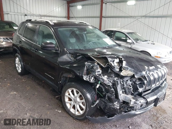 2014 Jeep Cherokee Latitude with VIN 1C4PJLCS2EW116959, listed as a IAAI auction lot 41926058 with 69,280 mi miles. Bid and sale history available at carsss.com. Image 1.