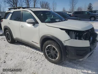 2024 Nissan Pathfinder SV with VIN 5N1DR3BD2RC280861, listed as a Copart auction lot 46091395 with 6,917 mi miles and Clean Title. Bid and sale history available at carsss.com. Image 4.