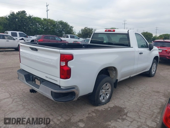 2020 Chevrolet Silverado 1500 Work Truck with VIN 3GCNWAEF8LG438482, listed as a IAAI auction lot 40275632 with 32,992 mi miles. Bid and sale history available at carsss.com. Image 4.