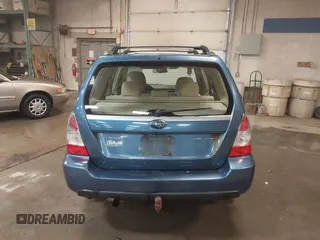 2007 Subaru Forester X w/Premium Pkg with VIN JF1SG65687G716673, listed as a IAAI auction lot 41539553 with 186,870 mi miles. Bid and sale history available at carsss.com. Image 15.