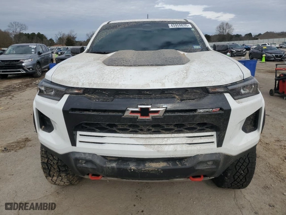 2024 Chevrolet Colorado 4WD ZR2 with VIN 1GCPTFEK1R1266203, listed as a Copart auction lot 45959035 with 0 mi miles and Salvage Title. Bid and sale history available at carsss.com. Image 5.