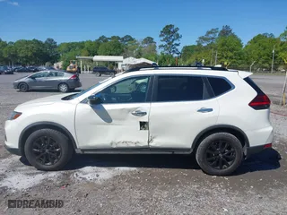 2017 Nissan Rogue SL with VIN 5N1AT2MT9HC830185, listed as a IAAI auction lot 41987589 with 65,675 mi miles. Bid and sale history available at carsss.com. Image 14.