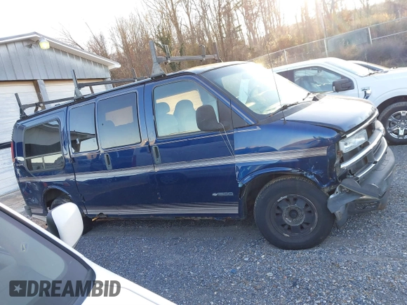2002 Chevrolet Chevy Van z VIN 1GBFG15M421125415, wystawiony jako IAAI lot #41125944 z przebiegiem 130 600 mil mil oraz . Historia ofert i sprzedaży dostępna na DreamBid. Obrazek 14.