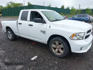 2019 Ram 1500 Tradesman z VIN 1C6RR7FG5KS636714, wystawiony jako IAAI lot #42270900 z przebiegiem 55 175 mil mil oraz . Historia ofert i sprzedaży dostępna na DreamBid. Obrazek 1.