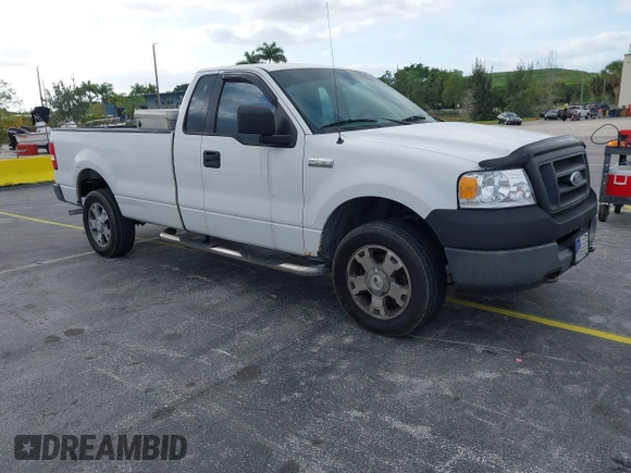 2005 Ford F-150 XL with VIN 1FTRF14W35NB42167, listed as a IAAI auction lot 41990938 with 256,964 mi miles. Bid and sale history available at carsss.com. Image 1.