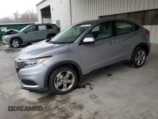 2021 Honda HR-V LX with VIN 3CZRU5H37MM729956, listed as a Copart auction lot 44676175 with 46,186 mi miles and Salvage Title. Bid and sale history available at carsss.com. Image 1.
