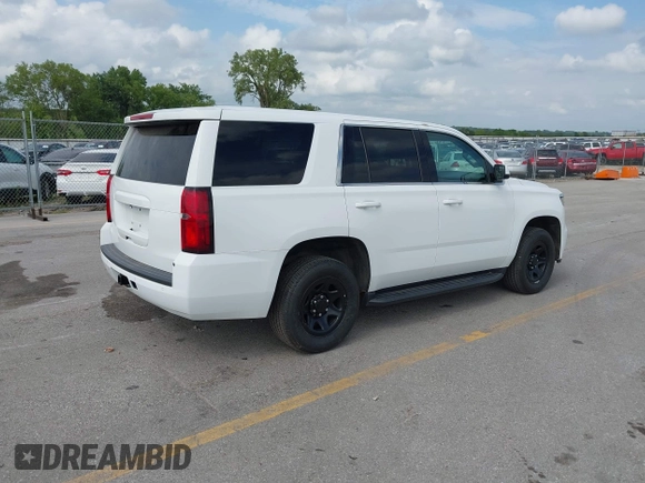2018 Chevrolet Tahoe Commercial z VIN 1GNSKDEC8JR242164, wystawiony jako IAAI lot #42779273 z przebiegiem 134 654 mil mil oraz . Historia ofert i sprzedaży dostępna na DreamBid. Obrazek 4.