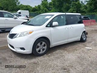 2011 Toyota Sienna LE AAS с VIN 5TDKK3DC5BS031348, выставлен на аукционе IAAI как лот 42376460 с пробегом 141 716 миль миль и . История ставок и продаж доступна на DreamBid. Изображение 2.