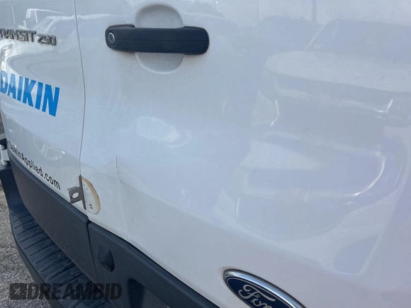 2018 Ford Transit с VIN 1FTYR1YM6JKA30051, выставлен на аукционе IAAI как лот 42556027 с пробегом 116 029 миль миль и . История ставок и продаж доступна на DreamBid. Изображение 27.