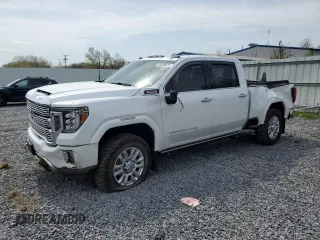 2023 GMC Sierra 3500HD Denali z VIN 1GT49WEY5PF104161, wystawiony jako Copart lot #55049875 z przebiegiem 50 939 mil mil oraz Szkoda całkowita • Salvage title. Historia ofert i sprzedaży dostępna na DreamBid. Obrazek 1.