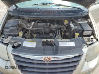 2005 Chrysler Town & Country Touring with VIN 2C8GP54L35R523262, listed as a Copart auction lot 68289354 with 221,475 mi miles and Clean Title. Bid and sale history available at DreamBid. Image 12.