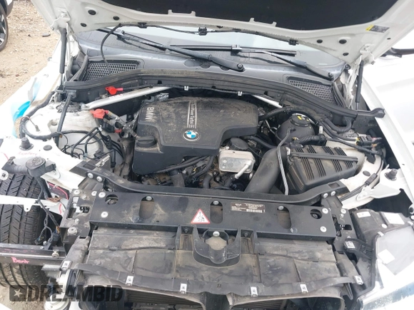 2015 BMW X4 xDrive28i with VIN 5UXXW3C51F0M86668, listed as a IAAI auction lot 42489071 with 59,694 mi miles and . Bid and sale history available at DreamBid. Image 10.