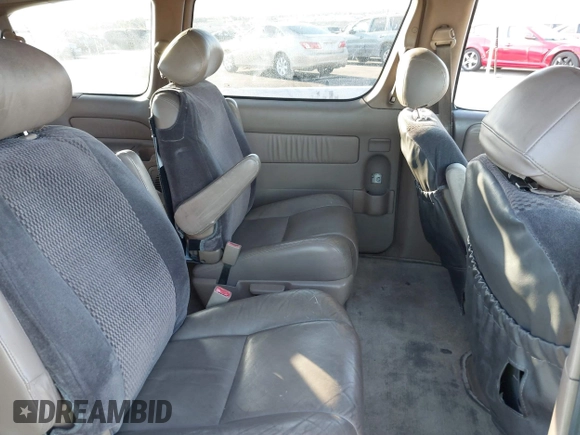 1998 Toyota Sienna LE z VIN 4T3ZF13C1WU051030, wystawiony jako IAAI lot #41259605 z przebiegiem 190 861 mil mil oraz . Historia ofert i sprzedaży dostępna na DreamBid. Obrazek 8.
