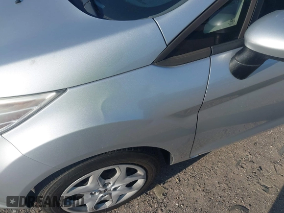 2013 Ford Fiesta S с VIN 3FADP4AJ8DM107477, выставлен на аукционе IAAI как лот 42474054 с пробегом 109 114 миль миль и . История ставок и продаж доступна на DreamBid. Изображение 6.
