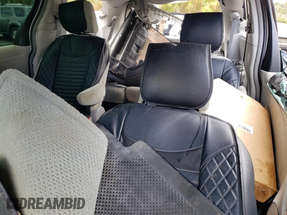 2014 Toyota Sienna L with VIN 5TDZK3DC8ES520037, listed as a Copart auction lot 54092715 with Not provided miles and Salvage title. Bid and sale history available at DreamBid. Image 10.