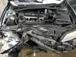 2008 Volvo S60 2.5T with VIN YV1RH592382701627, listed as a Copart auction lot 43521655 with 0 mi miles and Salvage Title. Bid and sale history available at carsss.com. Image 11.