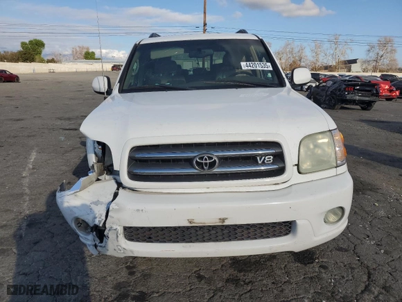 2004 Toyota Sequoia Limited with VIN 5TDZT38A94S234962, listed as a Copart auction lot 44201535 with 185,744 mi miles and Salvage Title. Bid and sale history available at carsss.com. Image 5.