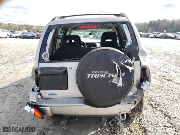 2004 Chevrolet Tracker LT with VIN 2CNBE634346901609, listed as a Copart auction lot 86977504 with NaN miles and Salvage Title. Bid and sale history available at carsss.com. Image 6.