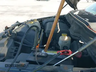 2004 Dodge 1500 ST z VIN 1D7HA18K04J284327, wystawiony jako IAAI lot #42263248 z przebiegiem 194 944 mil mil oraz . Historia ofert i sprzedaży dostępna na DreamBid. Obrazek 17.