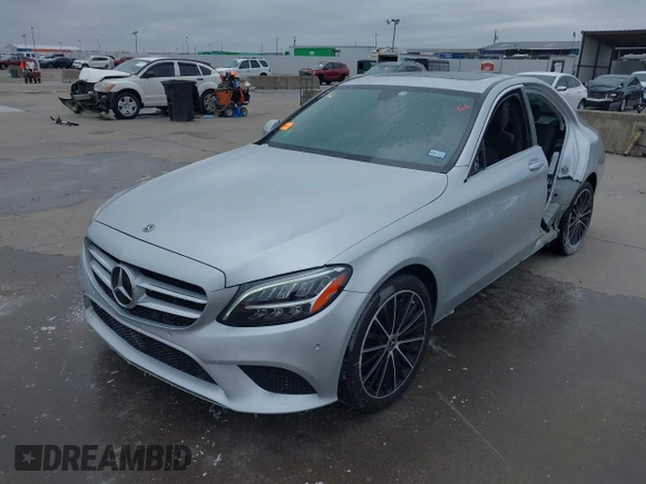2021 Mercedes-Benz C 300 with VIN W1KWF8DB8MR635817, listed as a IAAI auction lot 41611333 with 26,198 mi miles and . Bid and sale history available at DreamBid. Image 19.