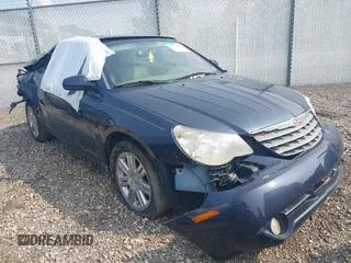 2008 Chrysler Sebring Limited z VIN 1C3LC65M18N635296, wystawiony jako IAAI lot #41584782 z przebiegiem Nie podano mil oraz . Historia ofert i sprzedaży dostępna na DreamBid. Obrazek 1.