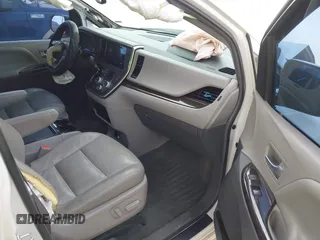 2017 Toyota Sienna XLE Auto Access Seat with VIN 5TDYZ3DC5HS850682, listed as a IAAI auction lot 41732480 with 200,257 mi miles and . Bid and sale history available at DreamBid. Image 5.