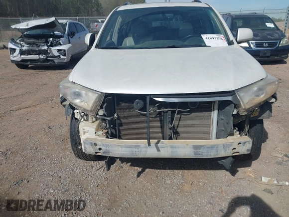 2012 Toyota Highlander Limited with VIN 5TDDK3EH0CS101438, listed as a IAAI auction lot 41893208 with 262,909 mi miles and . Bid and sale history available at DreamBid. Image 6.