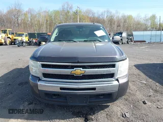 2011 Chevrolet Silverado 1500 LS with VIN 1GCRKREA5BZ130541, listed as a IAAI auction lot 42062328 with 181,175 mi miles and . Bid and sale history available at DreamBid. Image 12.