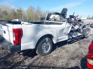 2019 Ford F-250 XL с VIN 1FT7W2A69KEG19732, выставлен на аукционе IAAI как лот 41925065 с пробегом 104 337 миль миль и . История ставок и продаж доступна на DreamBid. Изображение 4.