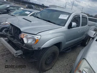 2012 Toyota Tacoma with VIN 3TMLU4ENXCM083340, listed as a IAAI auction lot 41704584 with 120,944 mi miles and . Bid and sale history available at DreamBid. Image 2.