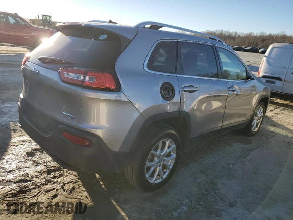 2014 Jeep Cherokee Latitude with VIN 1C4PJLCB5EW225528, listed as a Copart auction lot 41489995 with 172,391 mi miles and Salvage Title. Bid and sale history available at carsss.com. Image 3.