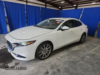 2022 Mazda 3 Premium с VIN 3MZBPADL9NM312625, выставлен на аукционе Copart как лот 64390995 с пробегом 52 630 миль миль и Чистый • Clean title. История ставок и продаж доступна на DreamBid. Изображение 1.