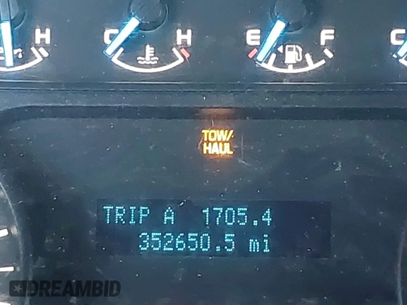 2014 Ford F-150 XL with VIN 1FTFX1CF0EKD06767, listed as a IAAI auction lot 41858009 with 352,658 mi miles. Bid and sale history available at carsss.com. Image 15.