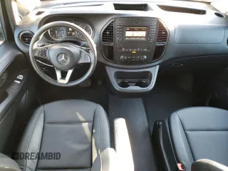 2020 Mercedes-Benz Metris with VIN W1WV0FEY7L3763633, listed as a Copart auction lot 82756324 with 35,263 mi miles and Salvage Title. Bid and sale history available at DreamBid. Image 8.