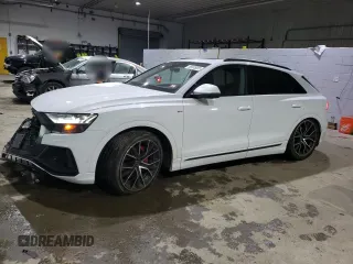 2022 Audi Q8 Prestige with VIN WA1FVBF18ND023009, listed as a Copart auction lot 88035005 with 29,606 mi miles and Salvage Title. Bid and sale history available at carsss.com. Image 1.