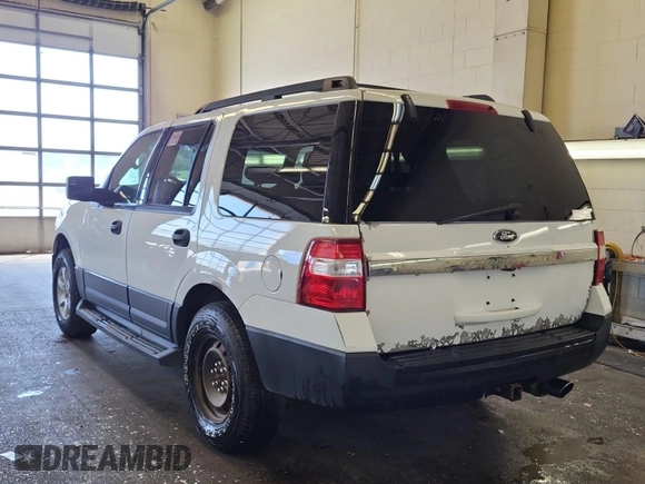 2015 Ford Expedition XL with VIN 1FMJU1GT0FEF29373, listed as a IAAI auction lot 42786317 with 139,186 mi miles and . Bid and sale history available at DreamBid. Image 40.