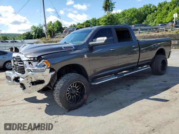 2019 Ram 2500 Big Horn with VIN 3C6UR5JLXKG606957, listed as a Copart auction lot 57713014 with 102,399 mi miles and Salvage Title. Bid and sale history available at carsss.com. Image 1.