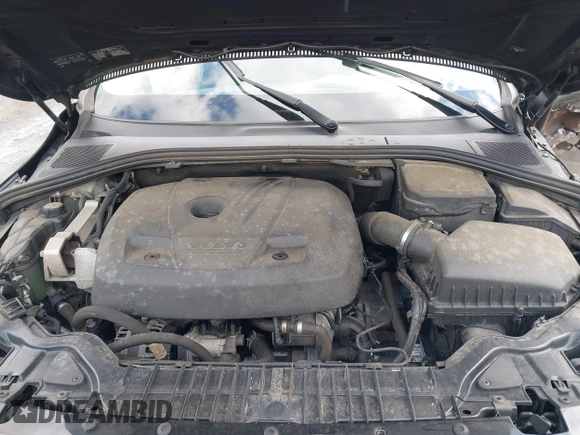 2018 Volvo S60 Dynamic with VIN YV140MTLXJ2459745, listed as a IAAI auction lot 41988052 with 133,268 mi miles. Bid and sale history available at carsss.com. Image 10.