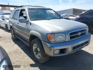 2001 Nissan Pathfinder SE with VIN JN8DR09Y41W587712, listed as a IAAI auction lot 41859316 with 196,342 mi miles. Bid and sale history available at carsss.com. Image 1.