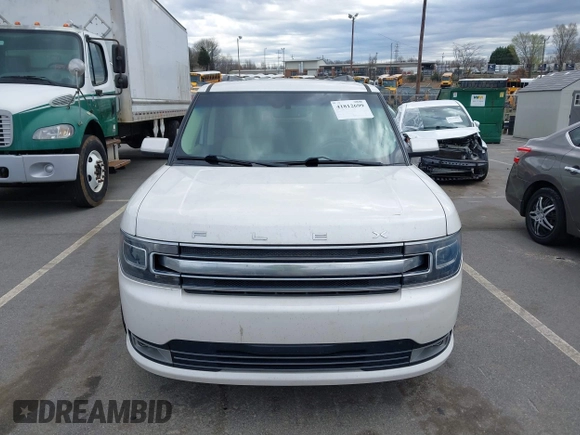 2013 Ford Flex Limited w/EcoBoost with VIN 2FMHK6DT4DBD14433, listed as a IAAI auction lot 41812699 with 231,866 mi miles. Bid and sale history available at carsss.com. Image 12.