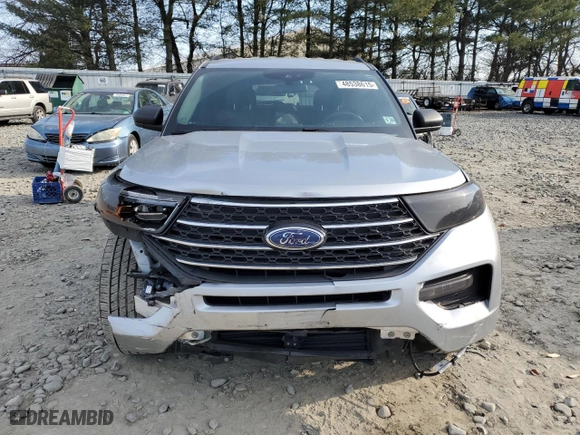2020 Ford Explorer XLT with VIN 1FMSK7DH8LGB03895, listed as a Copart auction lot 48538615 with 70,571 mi miles and Salvage Title. Bid and sale history available at carsss.com. Image 5.