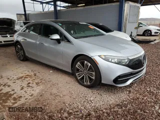 2024 Mercedes-Benz EQS 450 z VIN W1KCG2EB9RA046776, wystawiony jako Copart lot #49003545 z przebiegiem 3 277 mil mil oraz Szkoda całkowita • Salvage title. Historia ofert i sprzedaży dostępna na DreamBid. Obrazek 4.