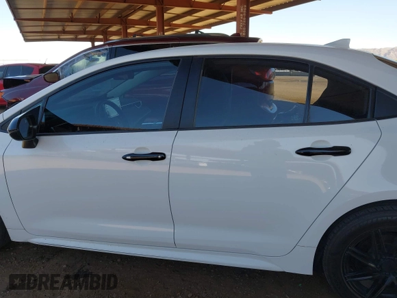 2020 Toyota Corolla LE with VIN 5YFEPRAE2LP144904, listed as a IAAI auction lot 41767334 with 94,364 mi miles. Bid and sale history available at carsss.com. Image 15.