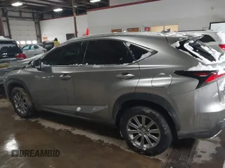 2017 Lexus NX 200t z VIN JTJBARBZ5H2102087, wystawiony jako IAAI lot #41360222 z przebiegiem 102 732 mil mil oraz . Historia ofert i sprzedaży dostępna na DreamBid. Obrazek 14.