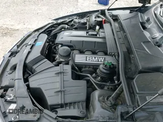 2009 BMW 3 Series 328i xDrive с VIN WBAPK53529A510867, выставлен на аукционе IAAI как лот 42728329 с пробегом 180 553 миль миль и . История ставок и продаж доступна на DreamBid. Изображение 20.