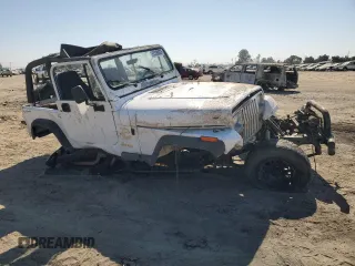 1995 Jeep Wrangler S with VIN 1J4FY19P0SP239299, listed as a Copart auction lot 62338803 with 113,870 mi miles and Non Repairable. Bid and sale history available at carsss.com. Image 4.